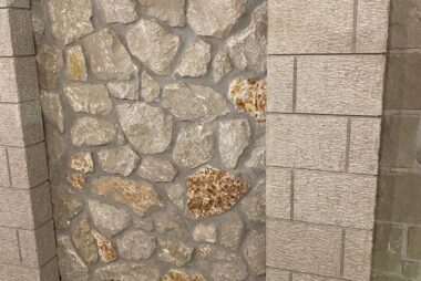 Πέτρα και αγκωνάρια από ΚΑΡΝΑΖΕΙΚΑ