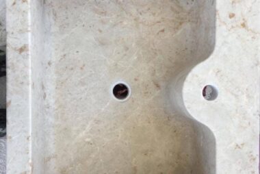 Μασίφ νεροχύτης από μάρμαρο ΚΑΡΝΑΖΕΙΚΑ